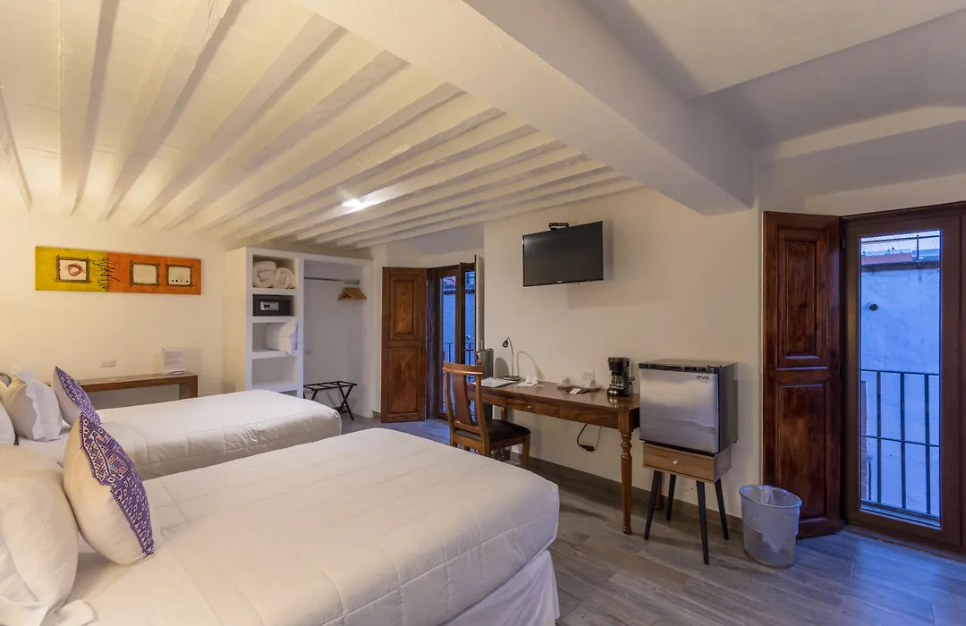 Hotel La Morada-1