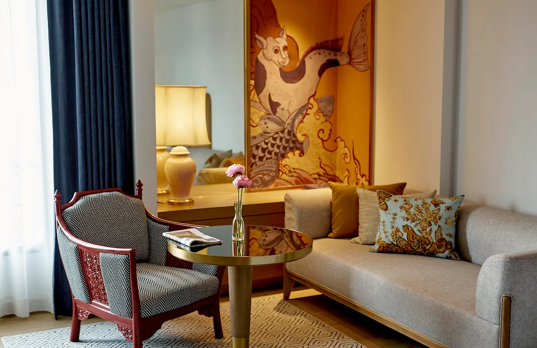 Montien Hotel Surawong Bangkok-1