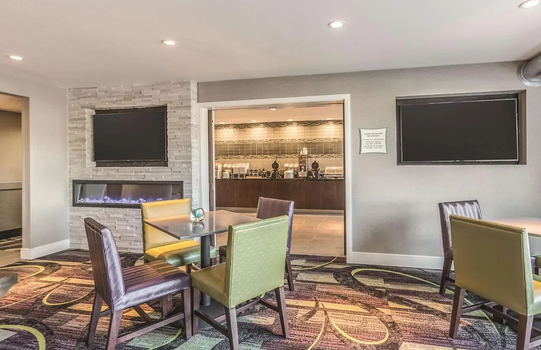 La Quinta By Wyndham Atlanta Midtown - Buckhead-1