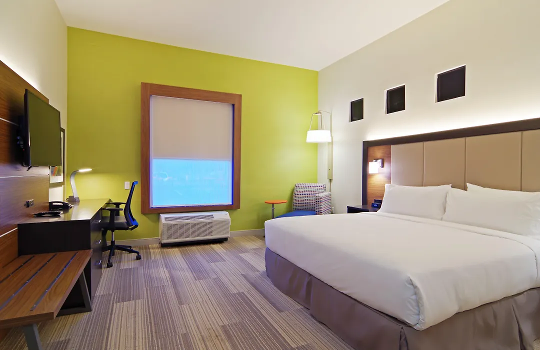 Holiday Inn Express & Suites - Phoenix North - Scottsdale By Ihg-1