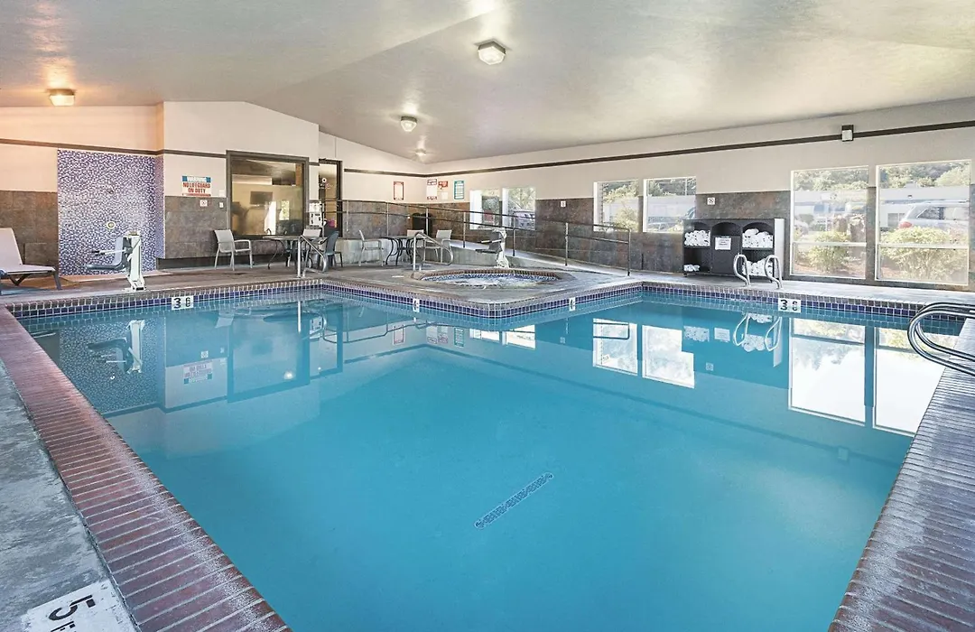 La Quinta By Wyndham Portland Nw-1