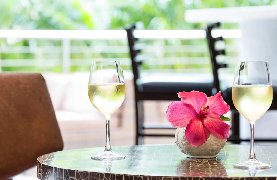 Courtyard By Marriott Waikiki Beach-1