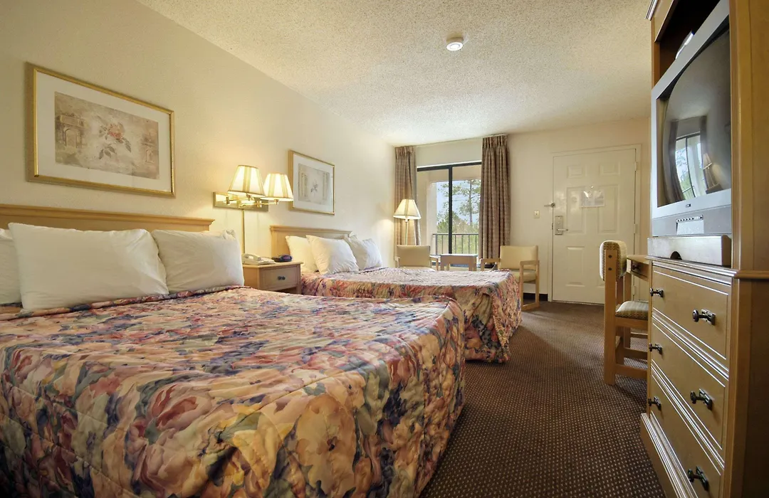 Days Inn & Suites By Wyndham Mobile-1