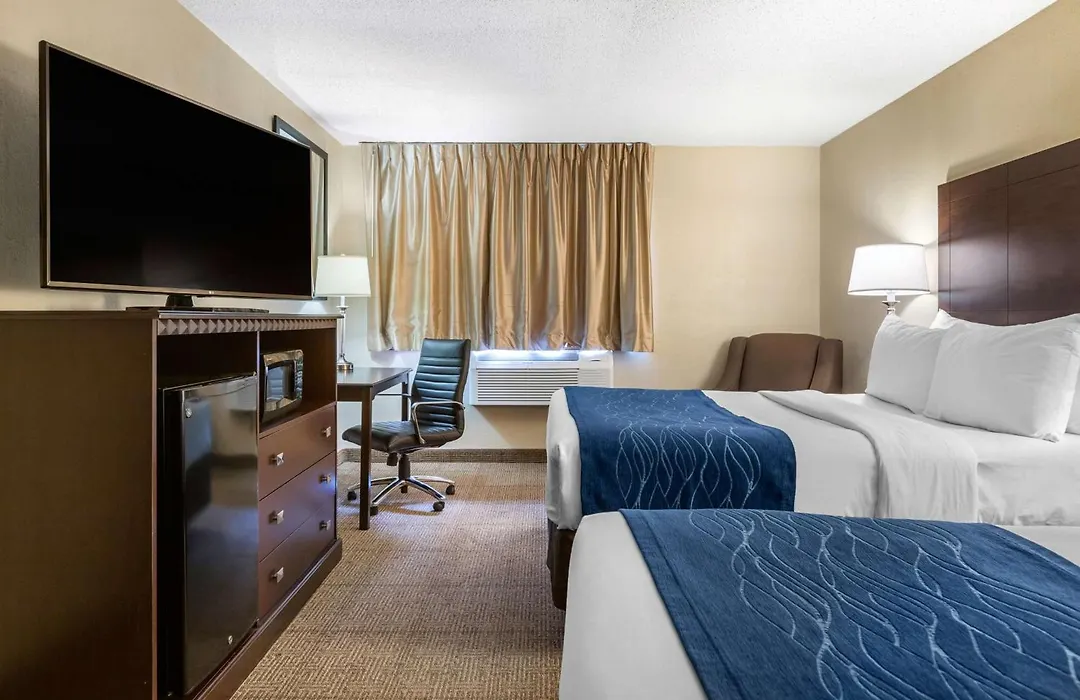 Comfort Inn Grand Rapids Airport-1