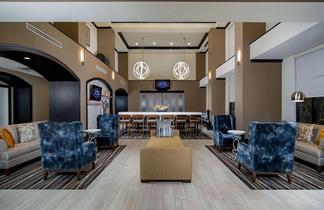 Hampton Inn & Suites Fort Worth-Fossil Creek-1