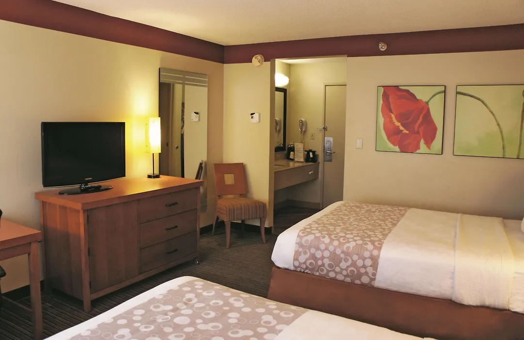 La Quinta By Wyndham Houston Southwest-1