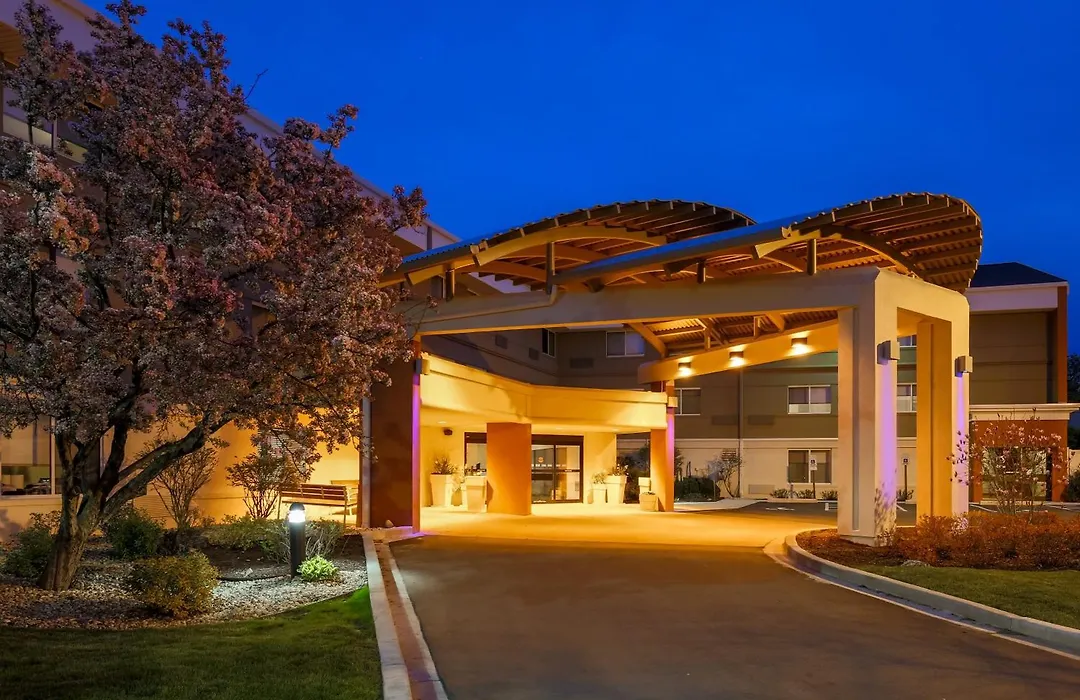Holiday Inn Express Milwaukee - West Medical Center By Ihg-1