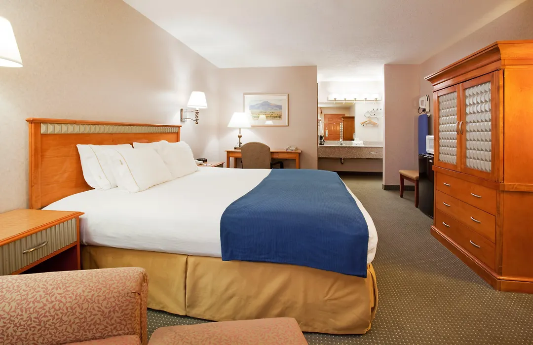 Surestay Plus Hotel By Best Western Albuquerque I-40 Eubank-1