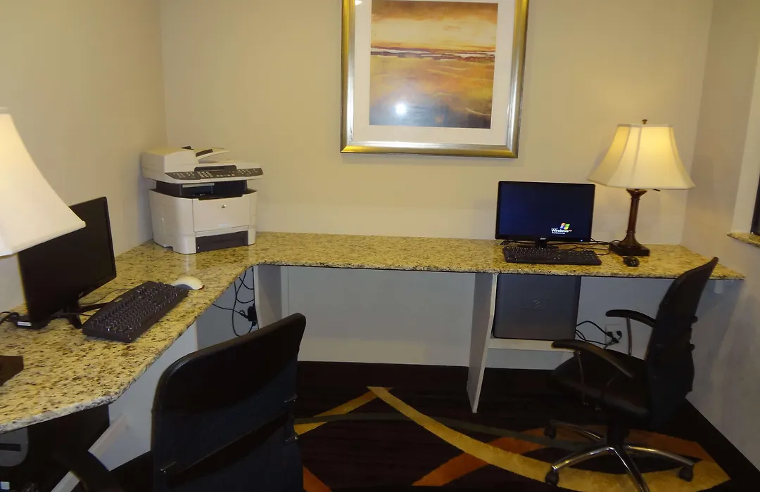 Best Western Plus Tulsa Woodland Hills Hotel And Suites-1