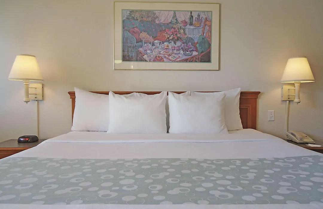 La Quinta Inn By Wyndham Albuquerque Northeast-1