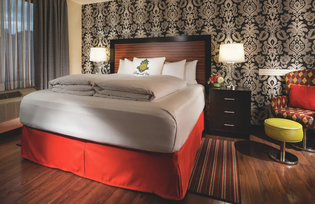 Staypineapple, The Maxwell Hotel, Seattle Center Seattle-1