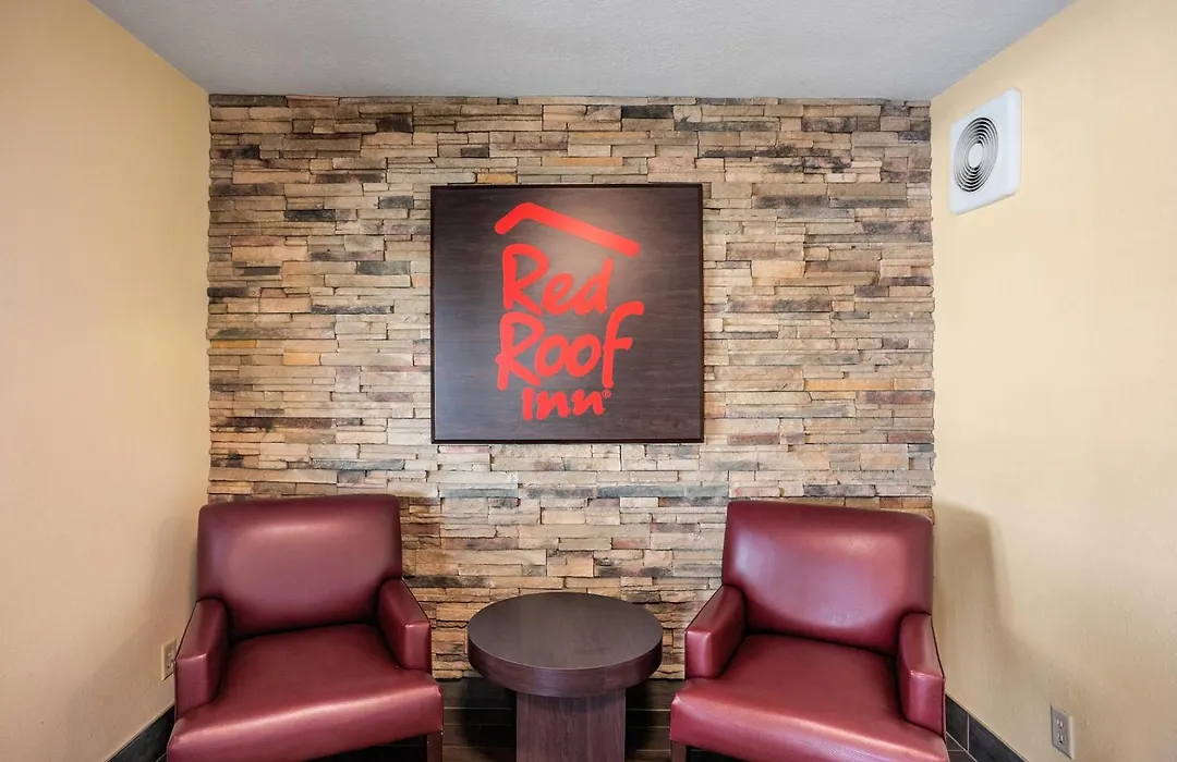Red Roof Inn Des Moines-1