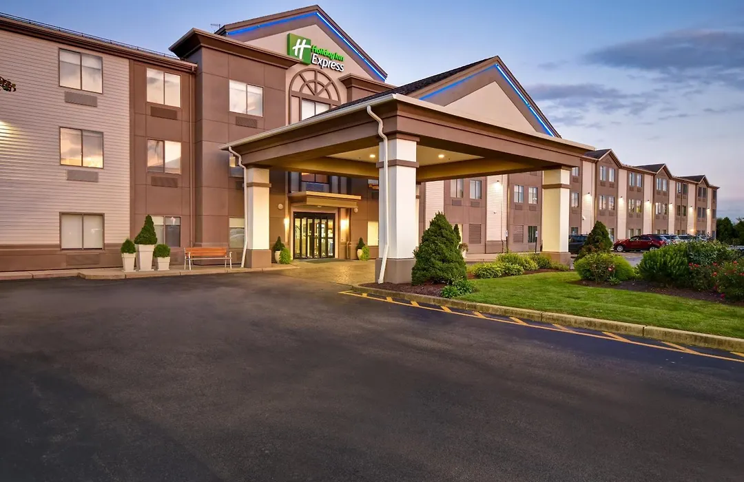 Holiday Inn Express Newport North - Middletown By Ihg-1