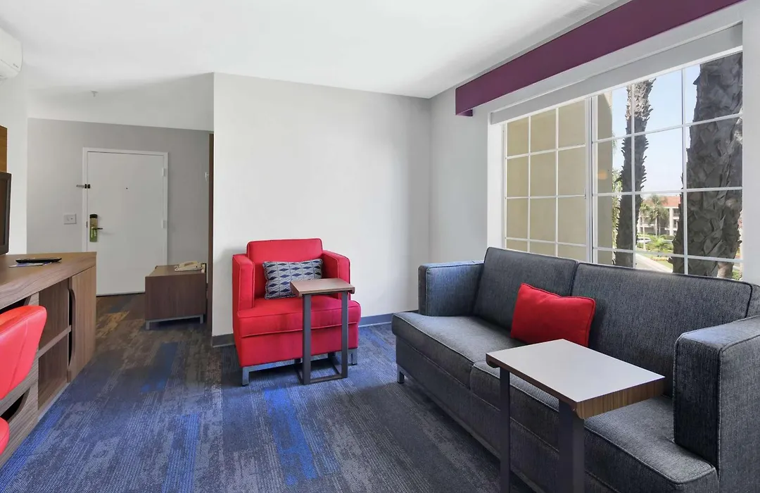 Express Inn-1