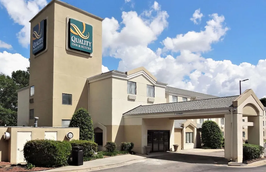 Quality Inn & Suites Raleigh North-1