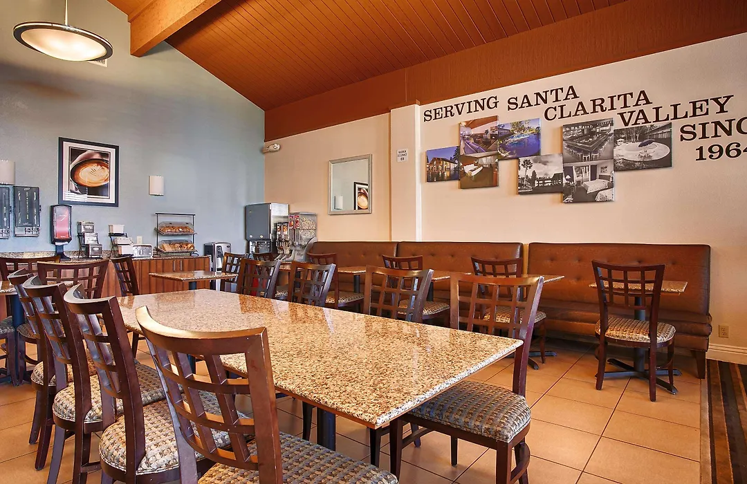 Best Western Valencia Inn-1