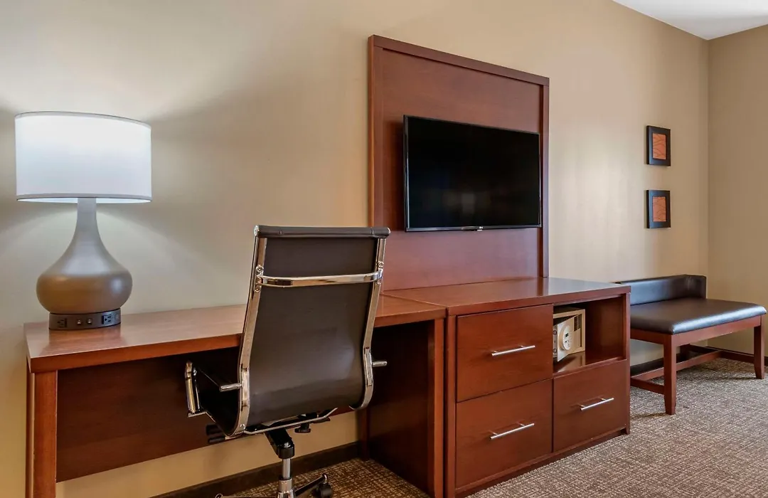 Comfort Suites Manheim - Lancaster-1