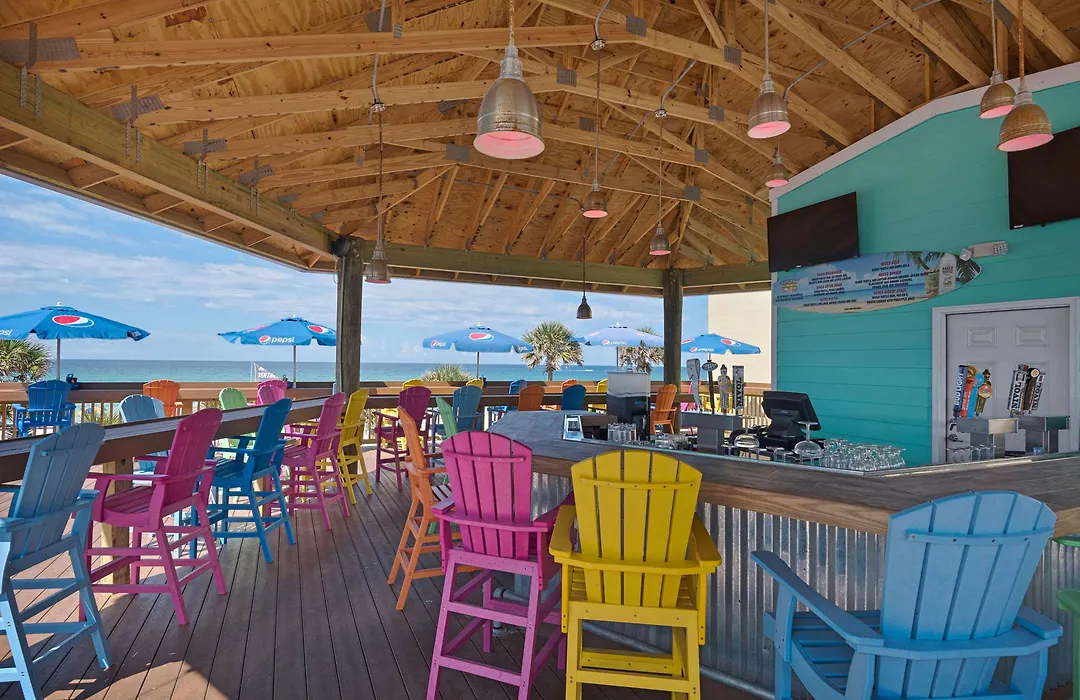 Ramada By Wyndham Panama City Beach / Beachfront-1
