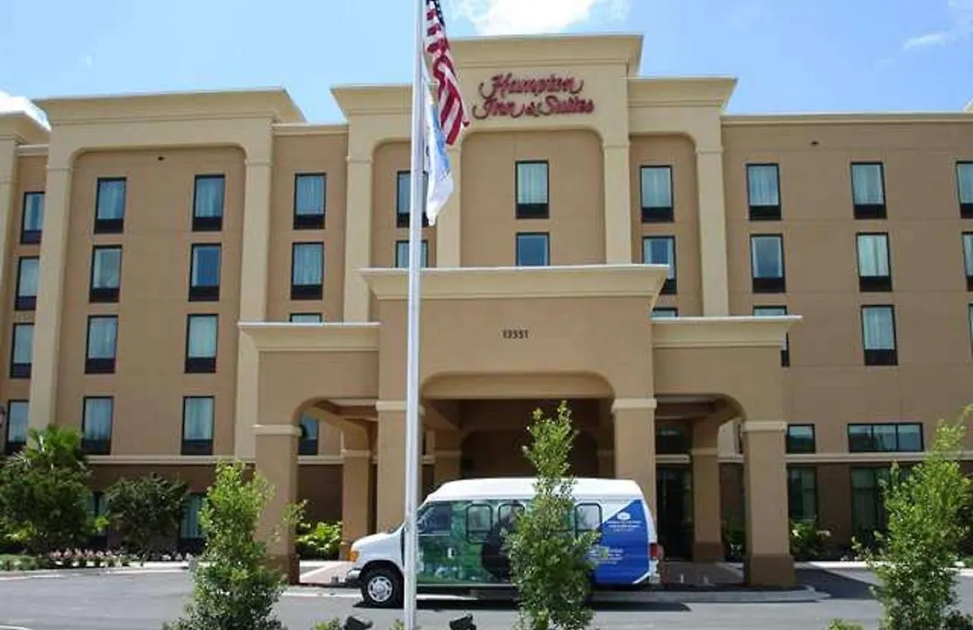 Hampton Inn & Suites Jacksonville-Airport-1