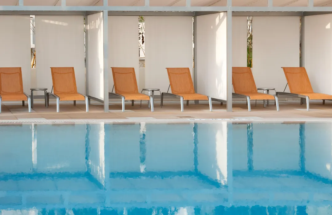 Courtyard Miami Coconut Grove-1