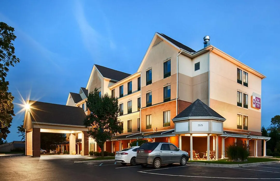 Best Western Plus Kalamazoo Suites-1