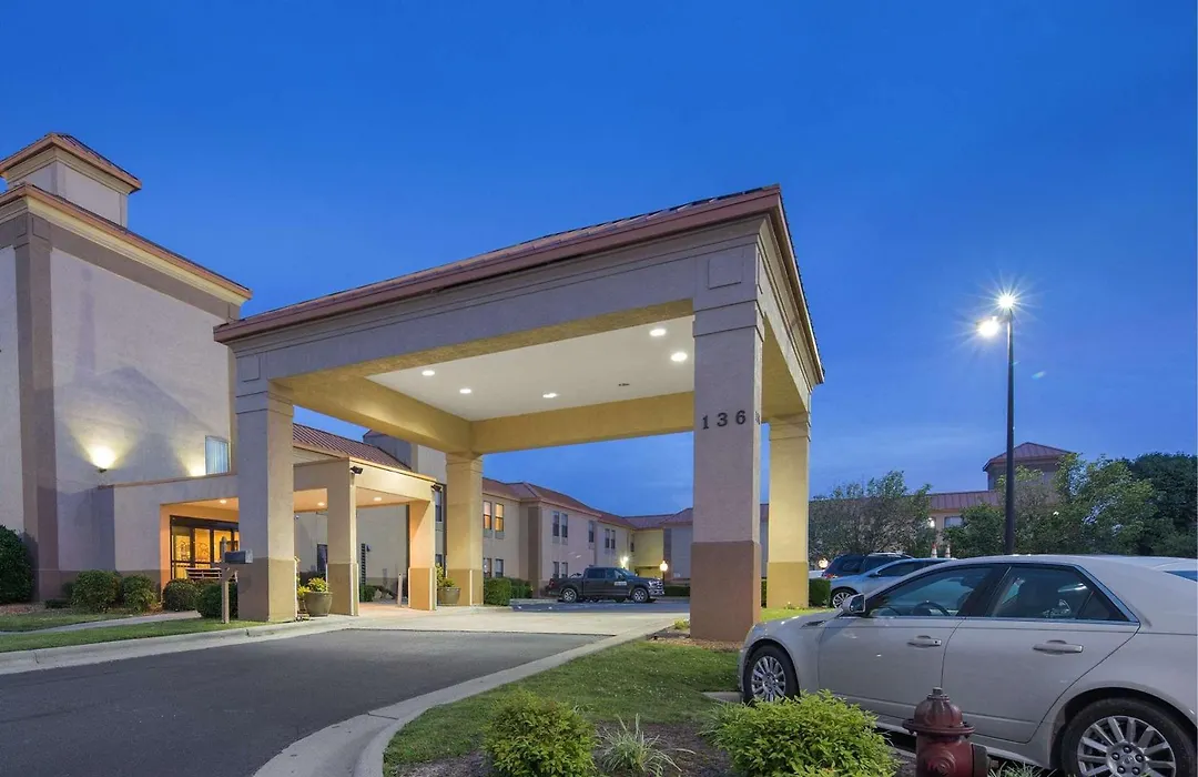 Surestay Plus Hotel By Best Western Roanoke Rapids I-95-1