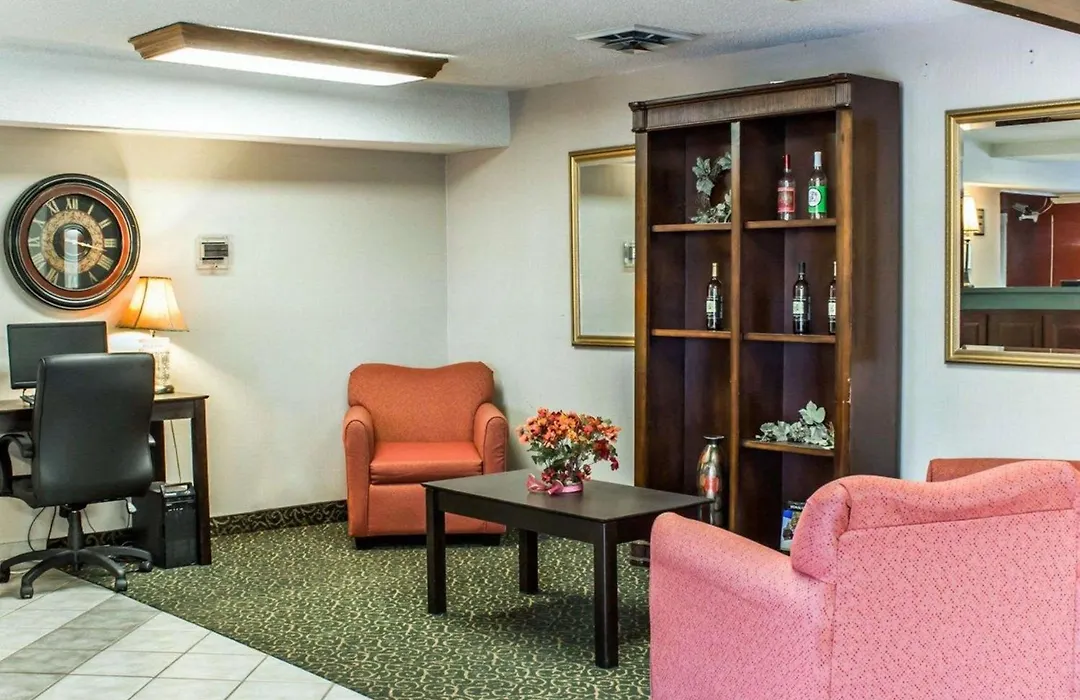 Econo Lodge Burlington I-40-1