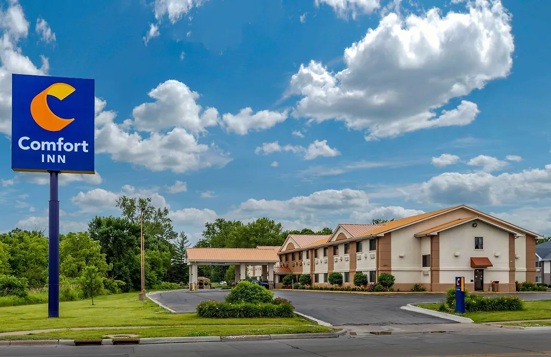 Comfort Inn Moline - Quad Cities-1