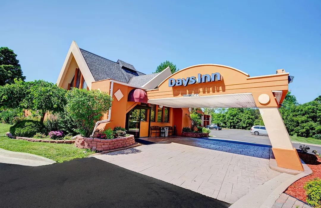 Days Inn By Wyndham Ann Arbor-1