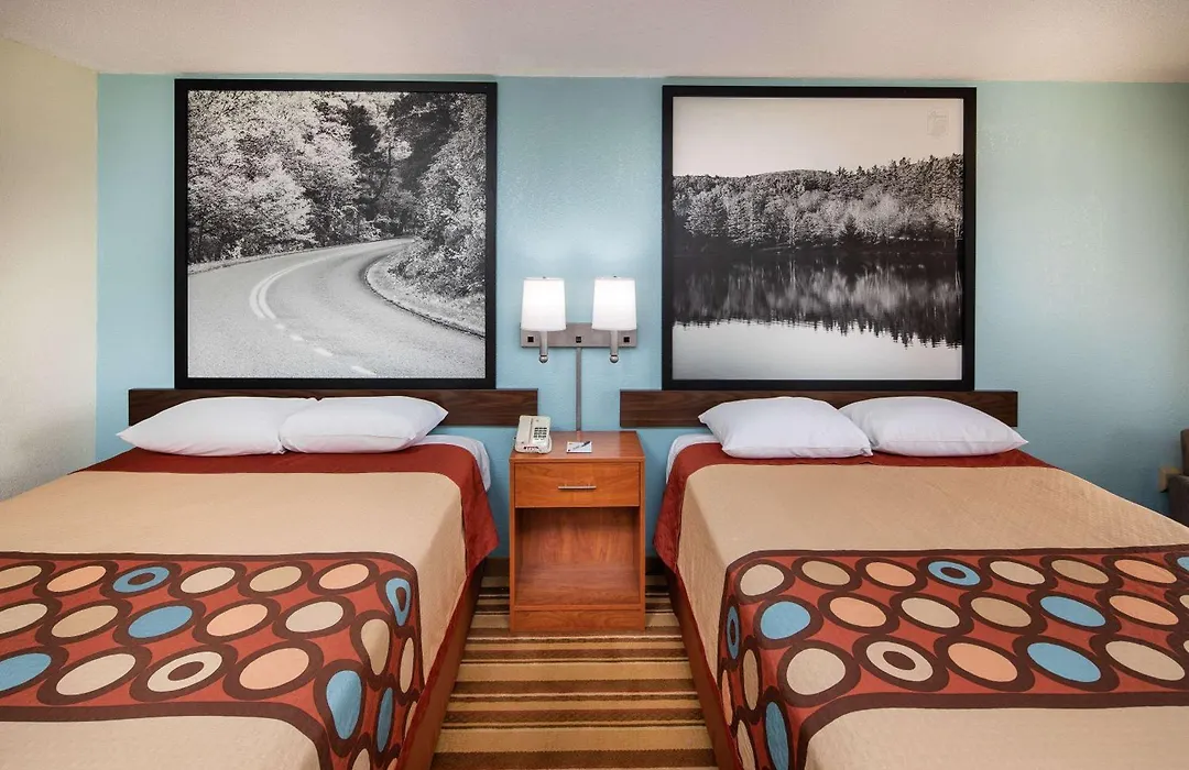 Super 8 By Wyndham Burlington Nc-1