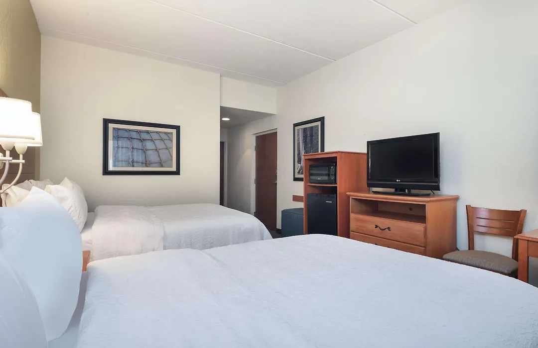 Hampton Inn Morehead City-1