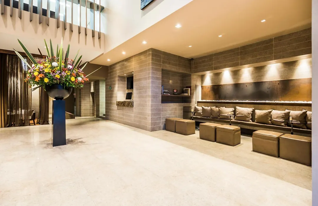 Hotel Rosales Plaza-1