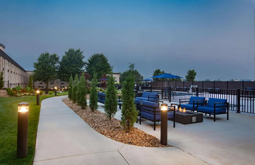 La Quinta By Wyndham Joplin-1