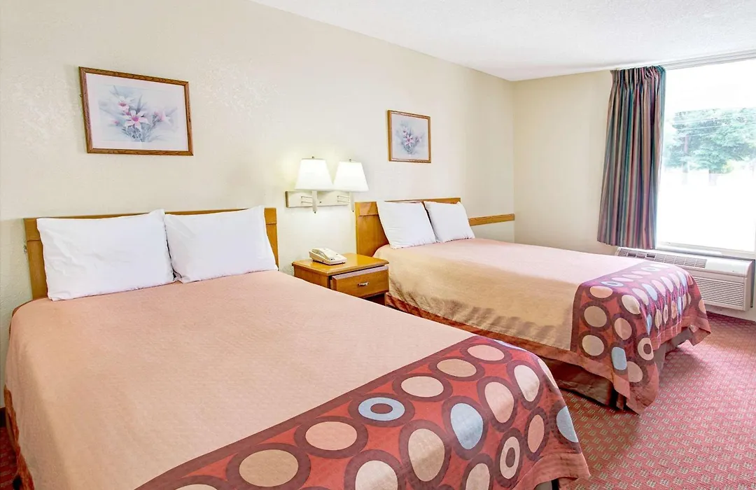 Super 8 By Wyndham Walterboro-1