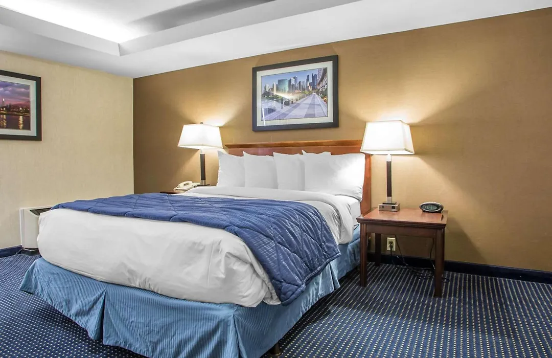 Quality Inn Schaumburg - Chicago Near The Mall-1