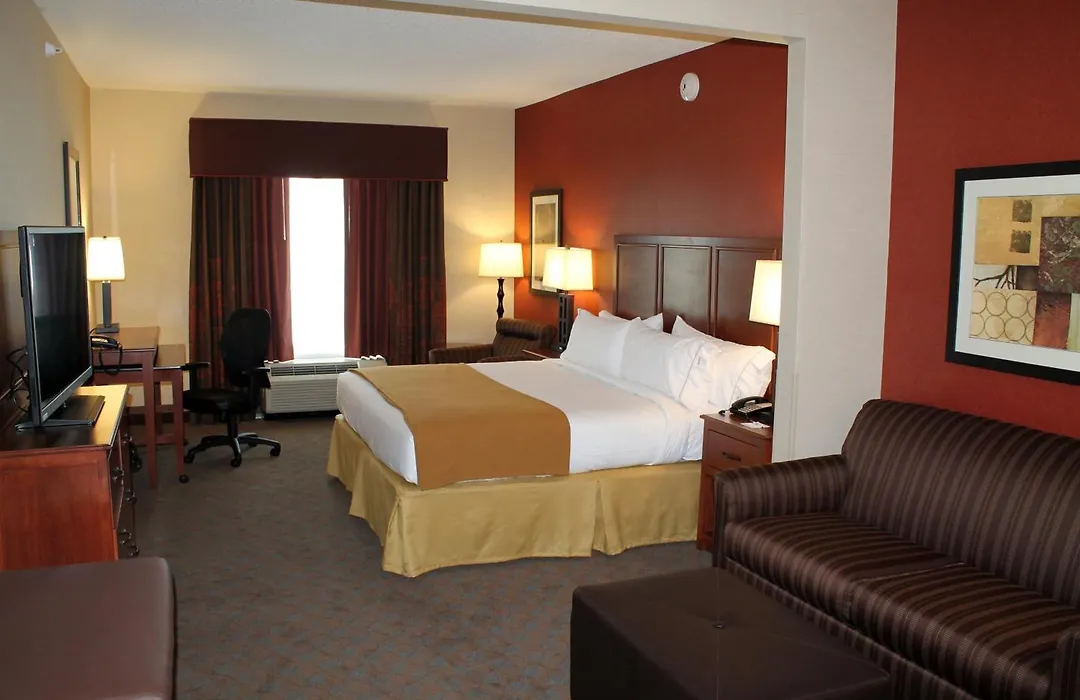 Holiday Inn Express & Suites Paducah West By Ihg-1