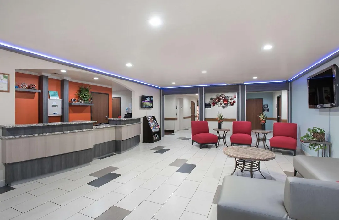Super 8 By Wyndham Claremore Ok-1