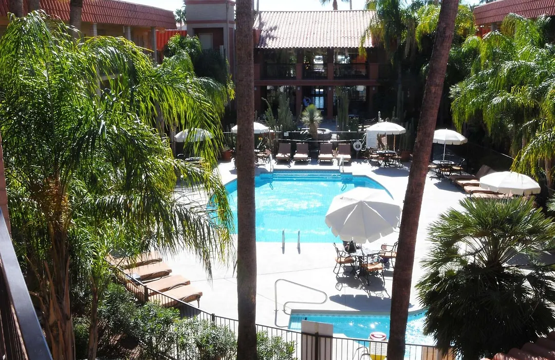 Doubletree Suites By Hilton Tucson-Williams Center-1