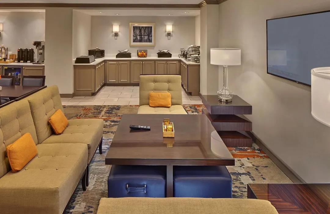 Doubletree By Hilton Little Rock-1