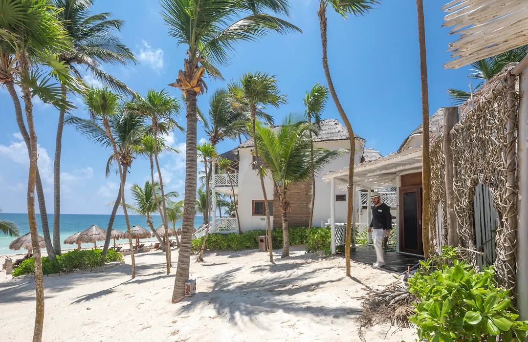 Los Amigos Beach Hotel Boutique-1