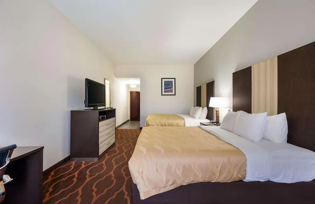 Quality Inn & Suites Huntsville Research Park Area-1