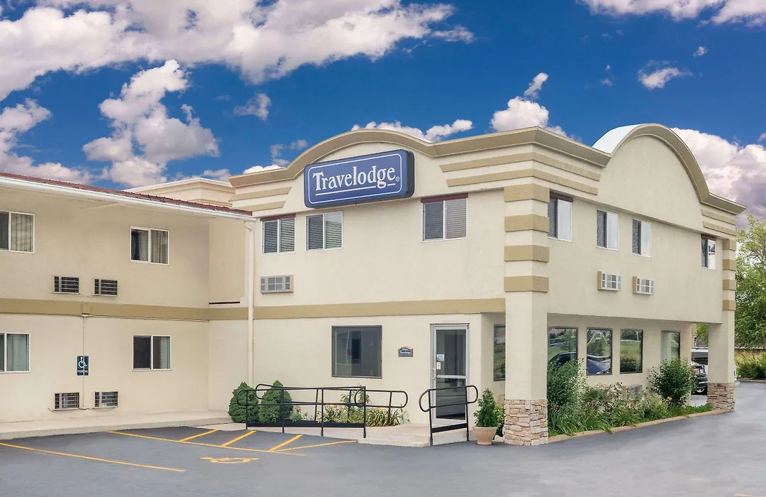 Travelodge Lima-1