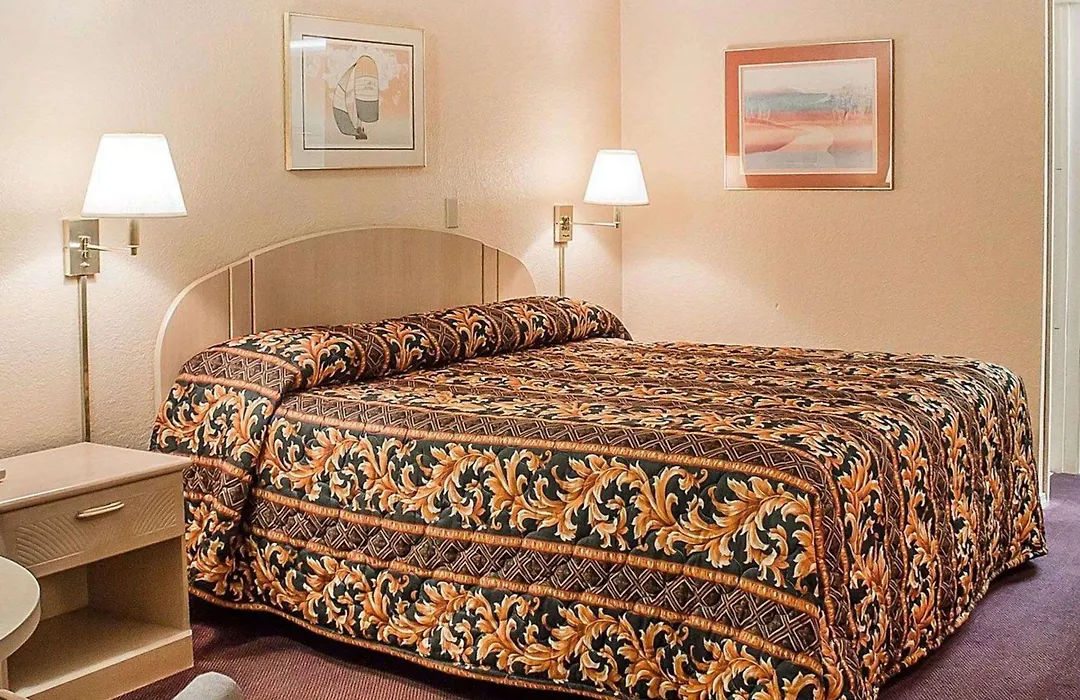 Rodeway Inn Findlay University Area-1