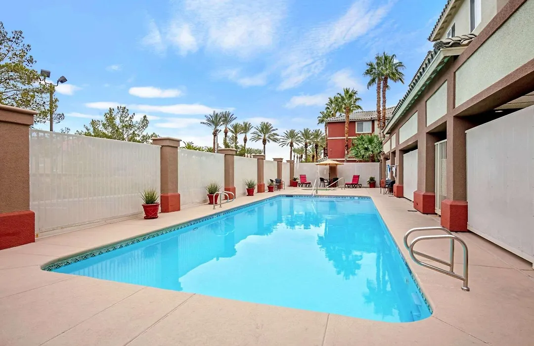 La Quinta By Wyndham Las Vegas Redrock/Summerlin-1