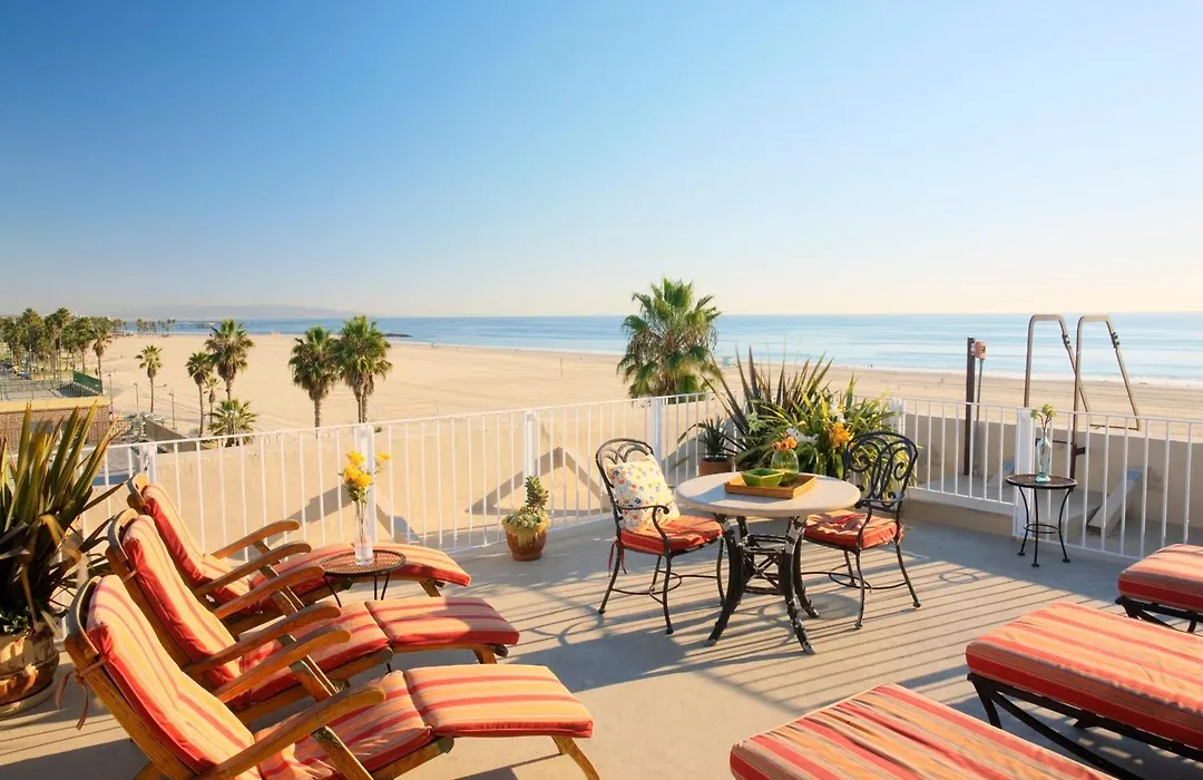 Venice Suites-1
