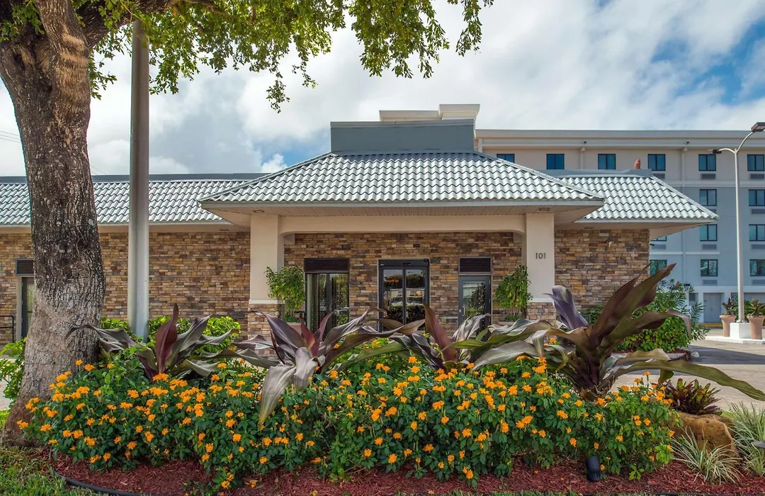Best Western Plus Hollywood/Aventura-1