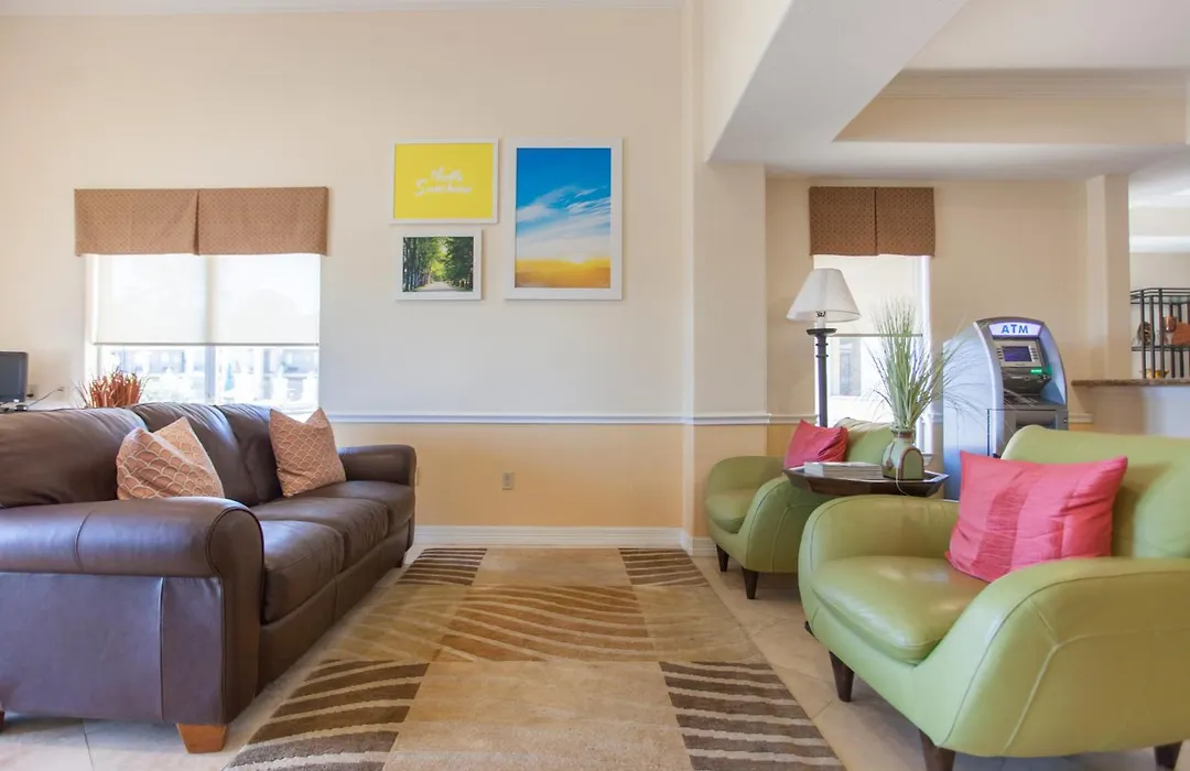 Days Inn By Wyndham Shenandoah-1