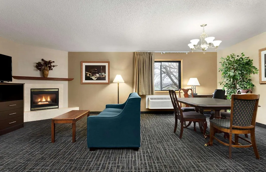 Baymont By Wyndham Sioux Falls North,I-29,Russell St, Airport-1