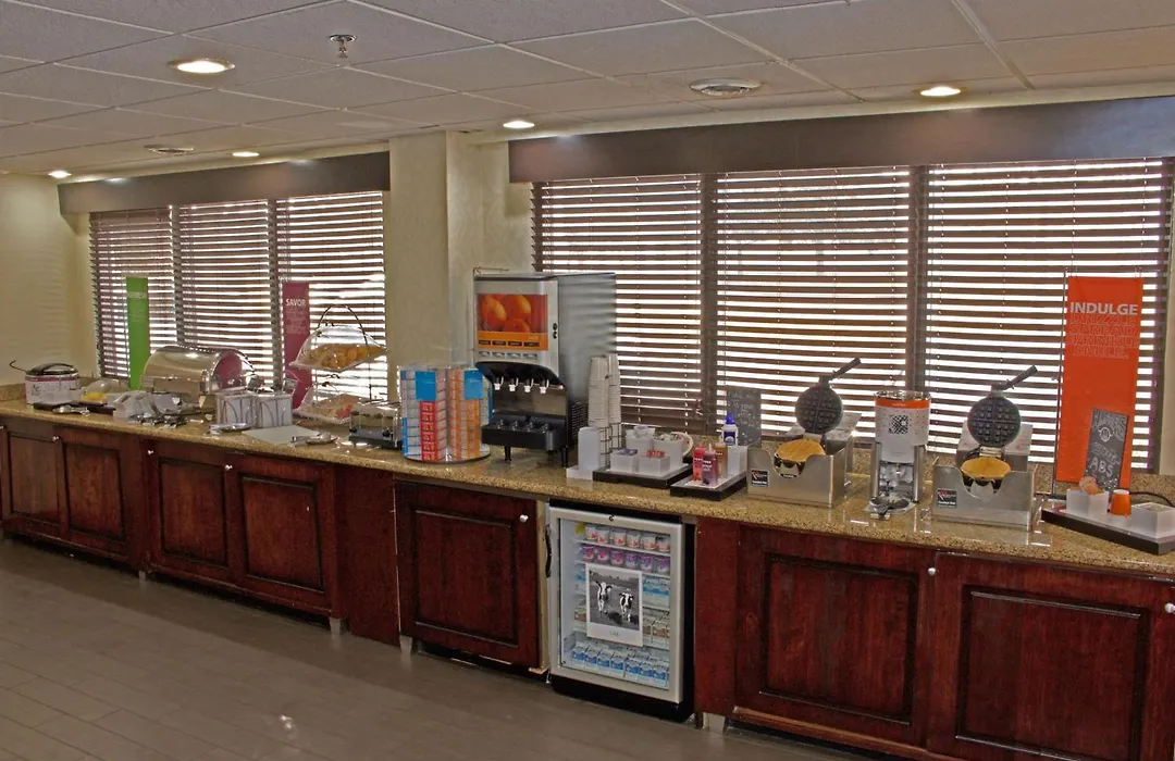 Hampton Inn Norfolk/Chesapeake - Greenbrier Area-1