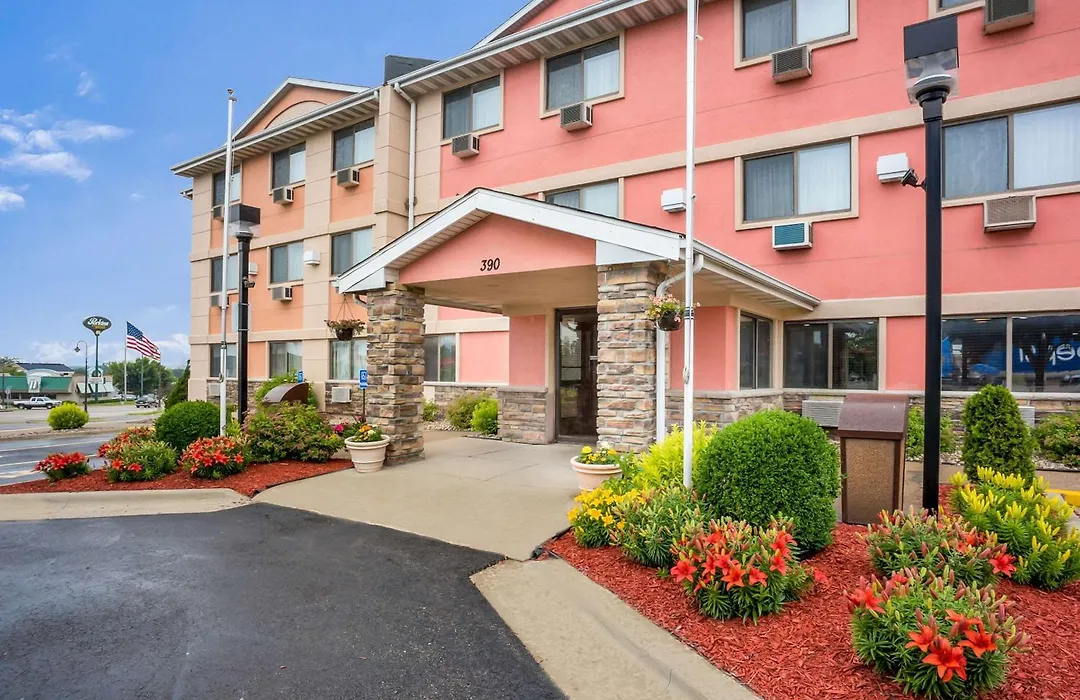 Quality Inn Cedar Rapids South-1